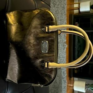 Michael Kors Authentic Gold purse